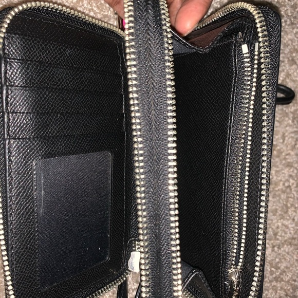 COACH iPhone XS Max phone wallet - Picture 4 of 6